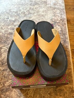 Tory Burch Ginger Shortbread and Black Leather Platform Flip Flops 6